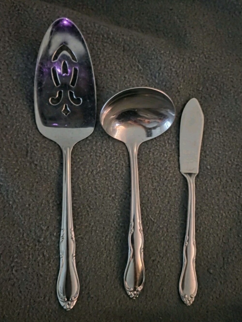 Oneida Simeon L George H Rogers HOMESTEAD Misc Serving Lot 3 - Cale Ladle Butter